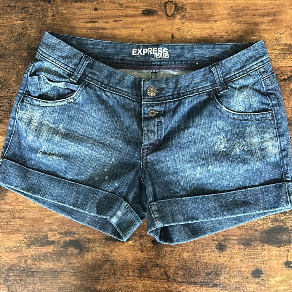 Express Dark Blue Rolled-Cuff Denim Shorts with Subtle Paint Accents